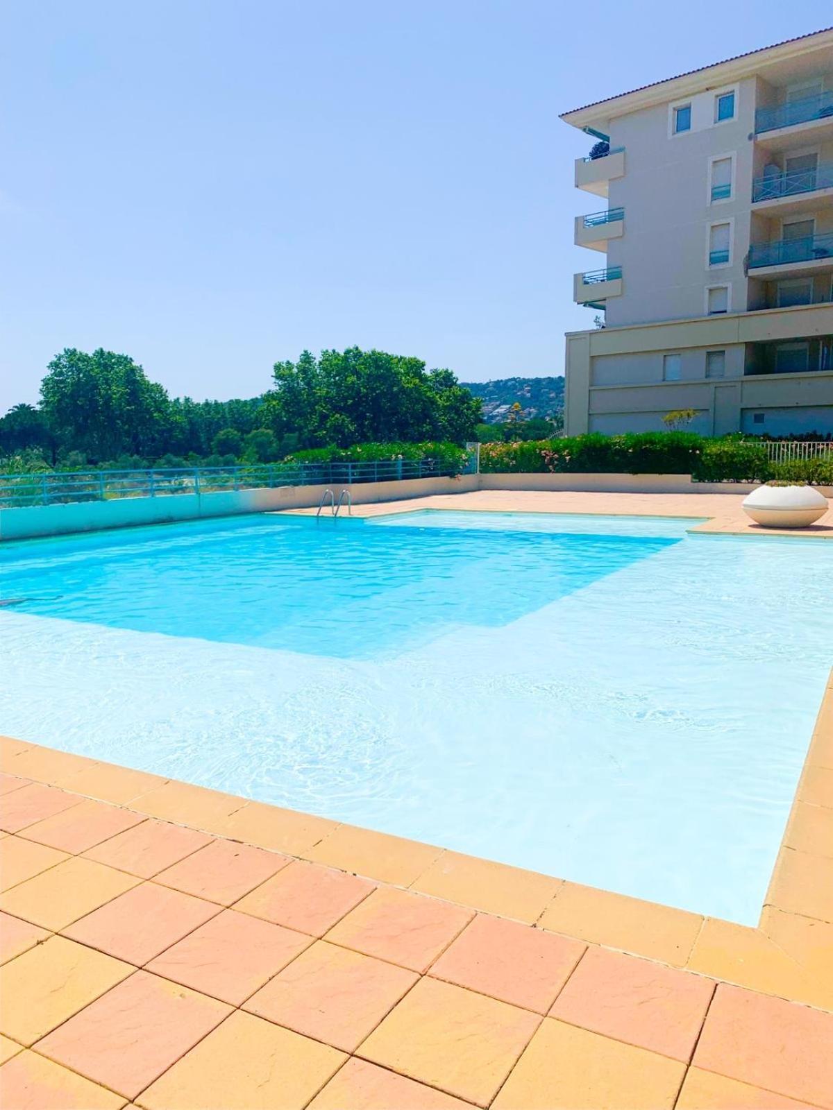 1 Bedroom Sea View, Swimming Pool, Beach On Foot, Parking Антиб Екстериор снимка